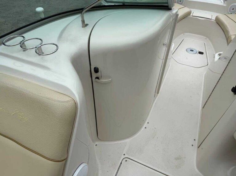 2001 Sea Ray 240 Sun Deck US-SERV1950H001 [photo 11]